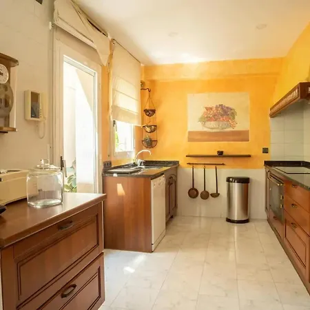 Comfortable House In With Shared Pool Casa de Férias *