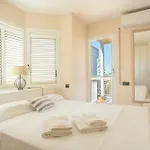 Comfortable House In With Shared Pool Сиджес