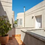 Дом отдыха Comfortable House In With Shared Pool